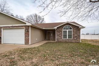 404 Ash St, Overbrook, KS 66524