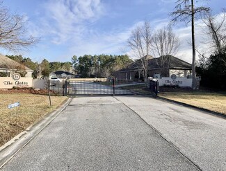 209 Turtle Cove Ln, Tifton, GA 31794