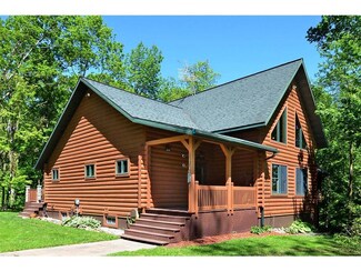 260 4th Ave, Clayton, WI 54004