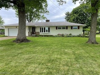 9174 Emerson Rd, Apple Creek, OH 44606