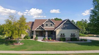 9079 Whispering Oaks Trail, Shakopee, MN 55379