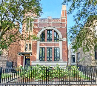 844 W Oakdale Ave Unit 2, Chicago, IL 60657