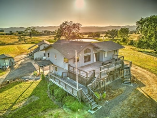 12020 Burris Ln, Potter Valley, CA 95469