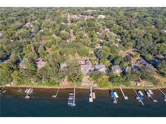 47 Hickory St, Saint Paul, MN 55115