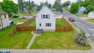 109 N Norman Ave, Eveleth, MN 55734