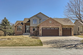 11443 Kenyon Ct NE, Minneapolis, MN 55449