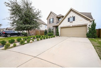 23919 Villa Lisa Dr, Richmond, TX 77406