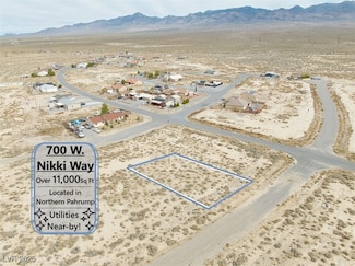 700 W Nikki Way, Pahrump, NV 89060