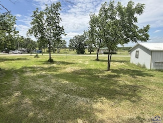 815 6th St S, Cottonwood Falls, KS 66845