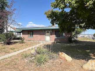 510 NW 1st St, Ontario, OR 97914