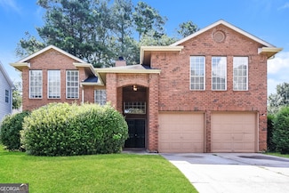 492 Crestwood Ct, Lithonia, GA 30058