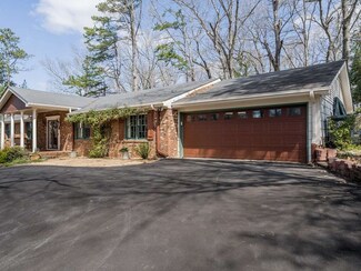 1208 Glen Eden Dr, Raleigh, NC 27612