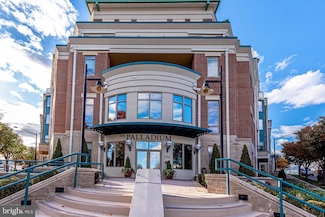 1450 Emerson Ave Unit 210, McLean, VA 22101