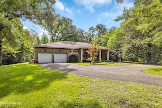 21014 Saucier Fairley Rd, Saucier, MS 39574