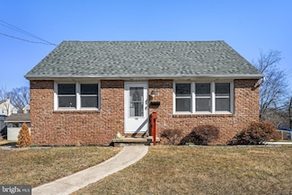 32 Anthony Wayne Dr, Pottstown, PA 19464