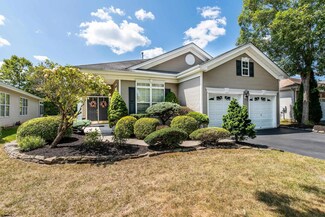 118 Southampton Dr, Galloway, NJ 08205