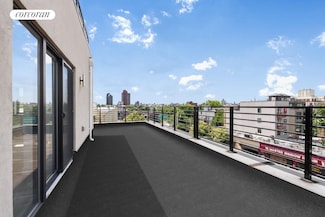 158 Newton St Unit 6, Brooklyn, NY 11222