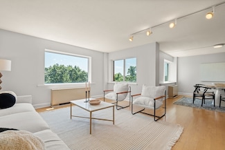 14 Concord Ave Unit 810/814, Cambridge, MA 02138
