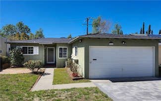 3032 Fairesta St, La Crescenta, CA 91214