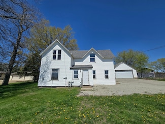 812 E Main St, Dodge Center, MN 55927