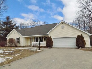 55 White Oak Dr, Conway, NH 03813
