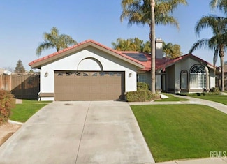 11000 Dapple Way, Bakersfield, CA 93312
