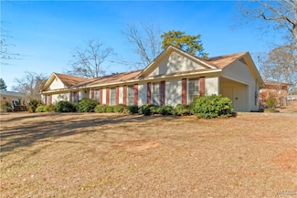 3300 24th St, Northport, AL 35476
