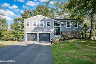 6 Donner Ct, Monmouth Junction, NJ 08852