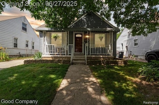 917 N Dorchester Ave, Royal Oak, MI 48067