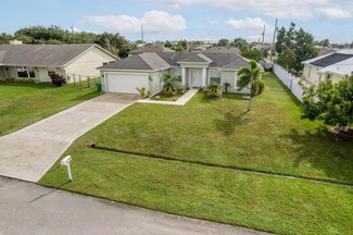 958 SW Jaslo Ave, Port Saint Lucie, FL 34953