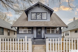2443 Hartman Ave, Omaha, NE 68111
