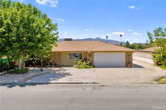 42153 Carnegie Ave, Hemet, CA 92544
