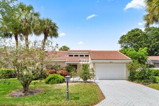 25 Glens Dr W, Boynton Beach, FL 33436