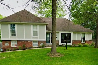 2300 E 110th St, Kansas City, MO 64131