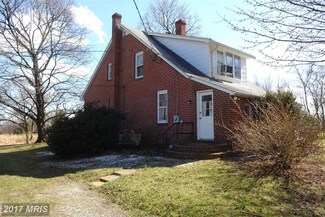 9526 Circle Dr, Chambersburg, PA 17202
