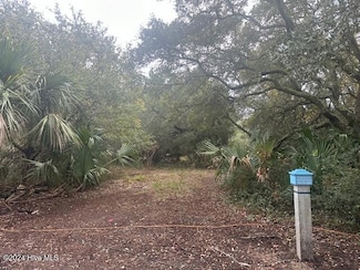 16 Captain Charlies Ct, Bald Head Island, NC 28461