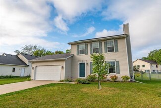 790 Fairfax Ave, Oregon, WI 53575