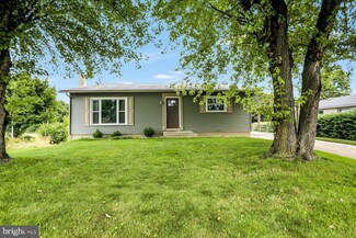 220 Salt Rd, Enola, PA 17025