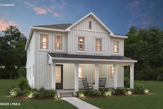 32 Middle Island St, Beaufort, SC 29907