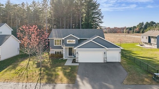 13940 3rd Ave S, Zimmerman, MN 55398