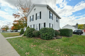 217 Maple Ave, Cheshire, CT 06410