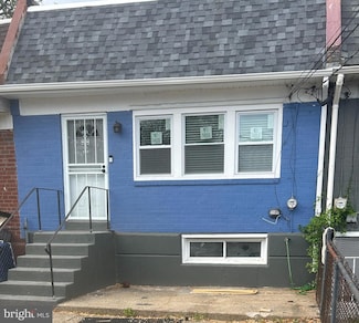 1122 Lakeshore Dr, Camden, NJ 08104