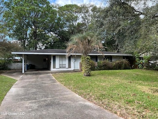 2303 Fernwood St, Pascagoula, MS 39567