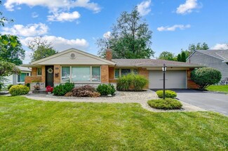 9705 Delray Dr, Montgomery, OH 45242