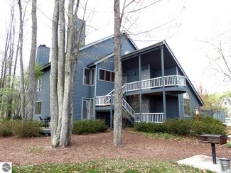 12405 Wintergreen Dr Unit 511, Thompsonville, MI 49683