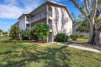 3981 MacEachen Blvd Unit 322, Sarasota, FL 34233