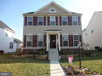 12481 Pfitzner Ct, Woodbridge, VA 22192