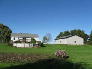 3397 Brick Schoolhouse Rd, Hamlin, NY 14464