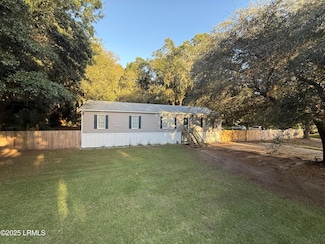 97 State Road S-7-165, Saint Helena Island, SC 29920