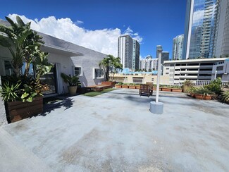 677 NE 24th St Unit 601, Miami, FL 33137